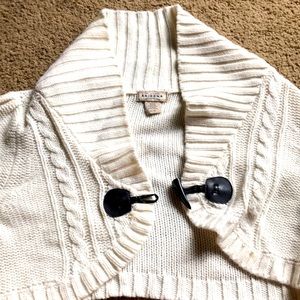Arizona Jean Brand white mini sweater